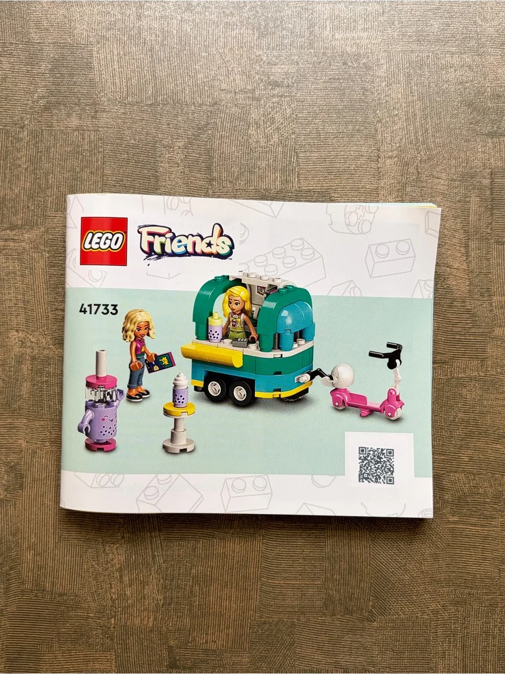 LEGO Friends Mobile Bubble Tea Shop 41733 (Retired, Torn Box)